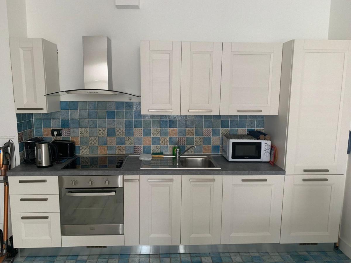 Appartement Poseidon Near Sea Nicea Zewnętrze zdjęcie